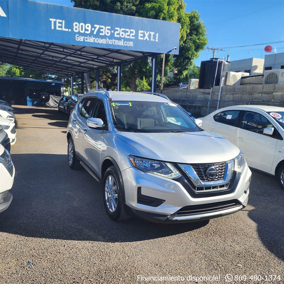 Nissan Rogue SV 2020