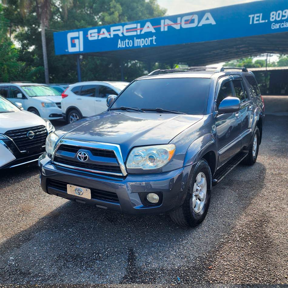 Toyota 4 Runner SR5 2006