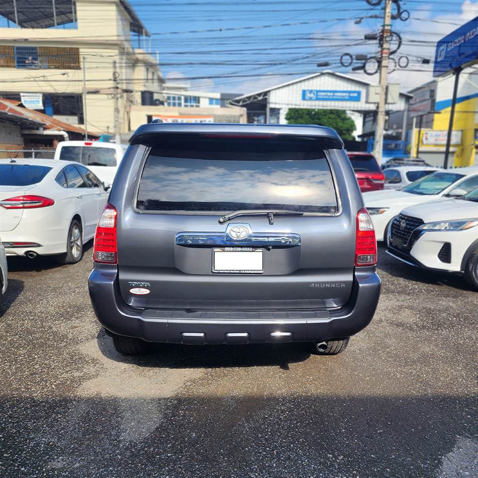 Toyota 4 Runner SR5 2006