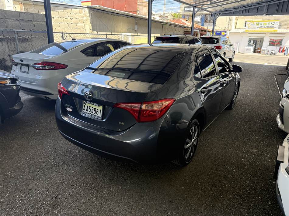 Toyota Corolla LE 2018