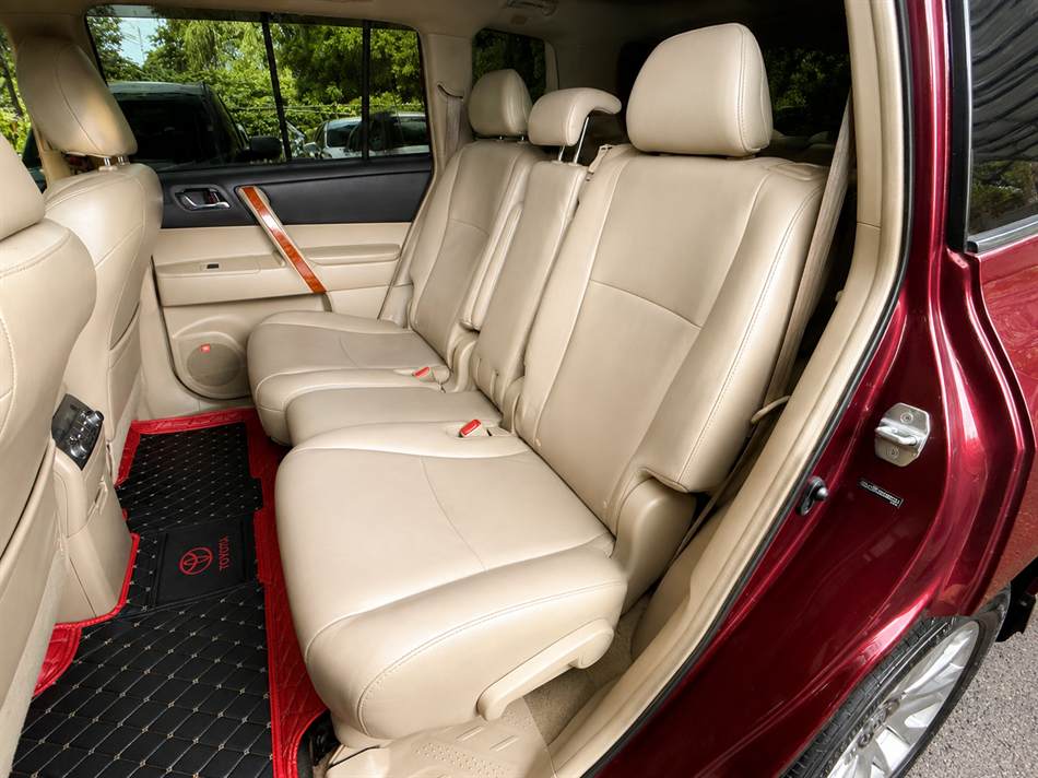 Toyota Highlander Limited 2010
